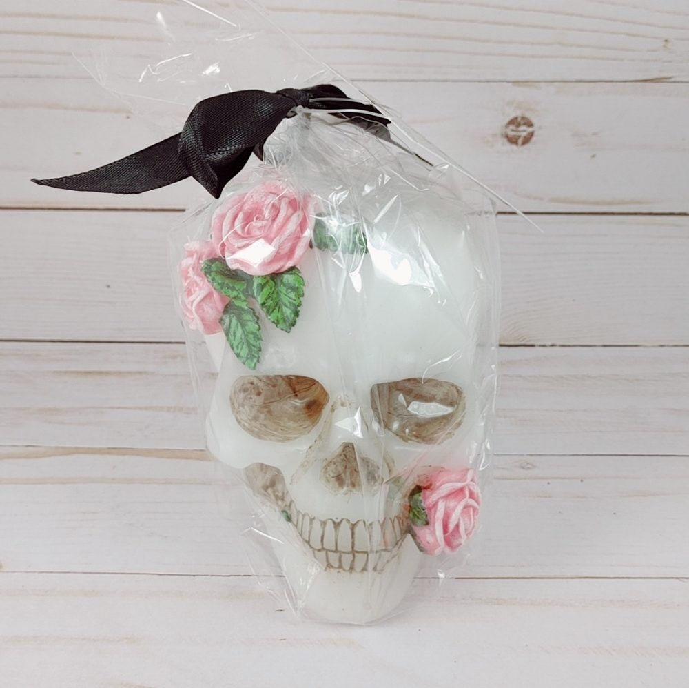 Mortar and Bone Rose Skull Candle